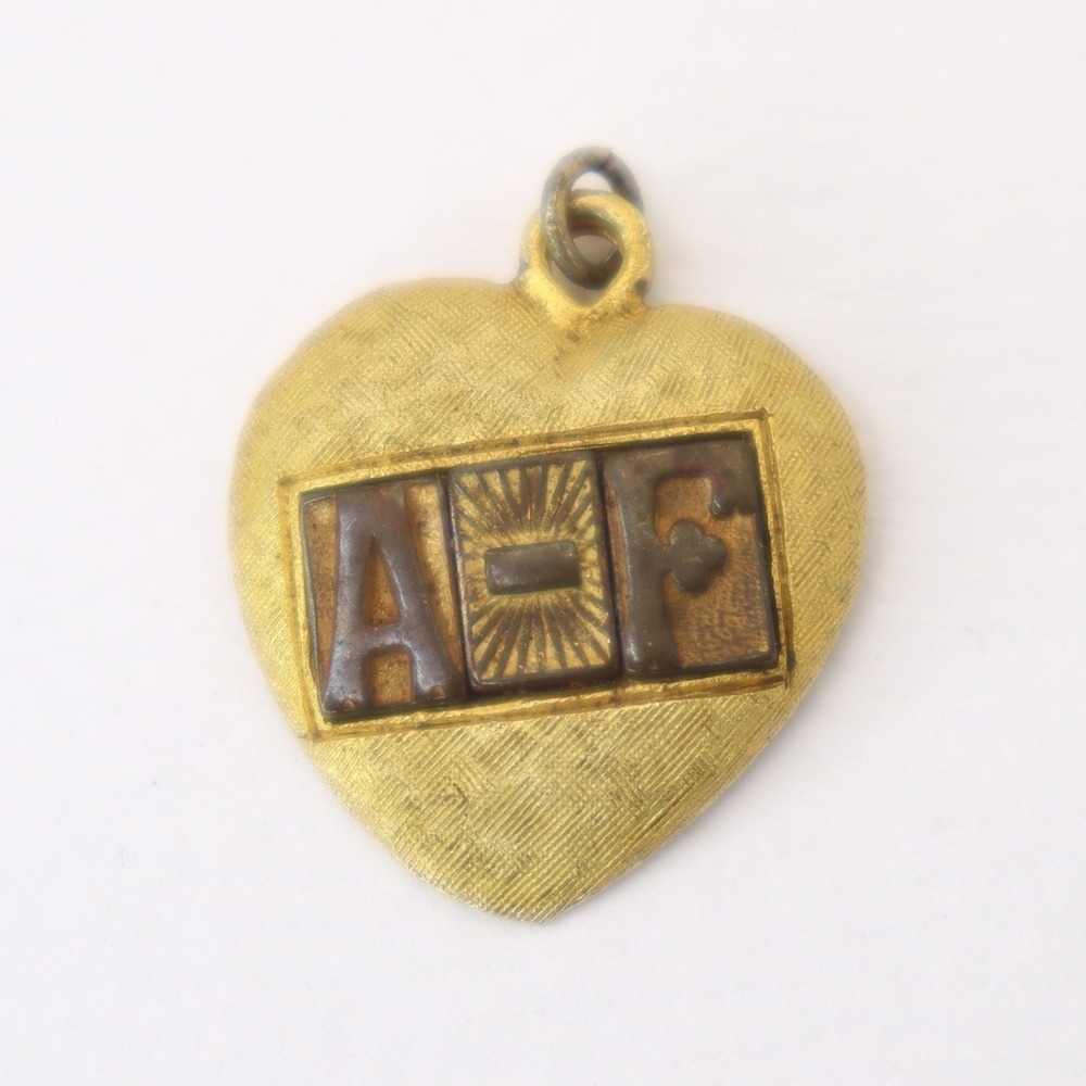 Vintage Heart Charm A-F Initial Textured Florentine Pendant Retro Gold Tone